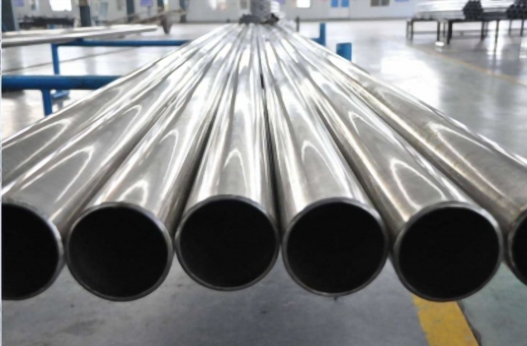 Cold-drawn precision seamless steel tube with bright finish